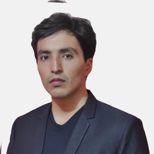 Retrato profesional de Gamaliel Abanto